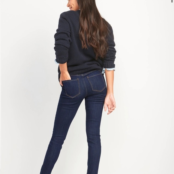 Old Navy Super-Skinny Denim Mid-Rise Jeggings - Picture 2 of 5